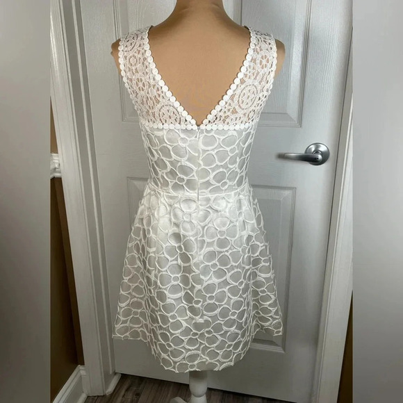 ✨ Lilly Pulitzer Raegan Fit & Flare Lace Dress New Size 0 - Picture 10 of 11